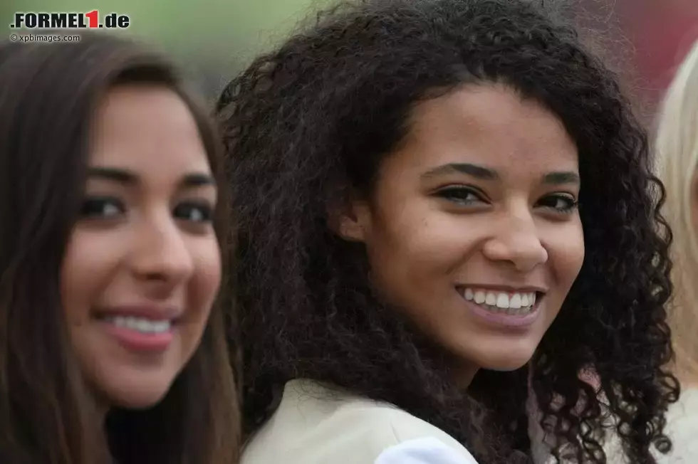 Foto zur News: Hübsche US-Girls im Paddock in Austin