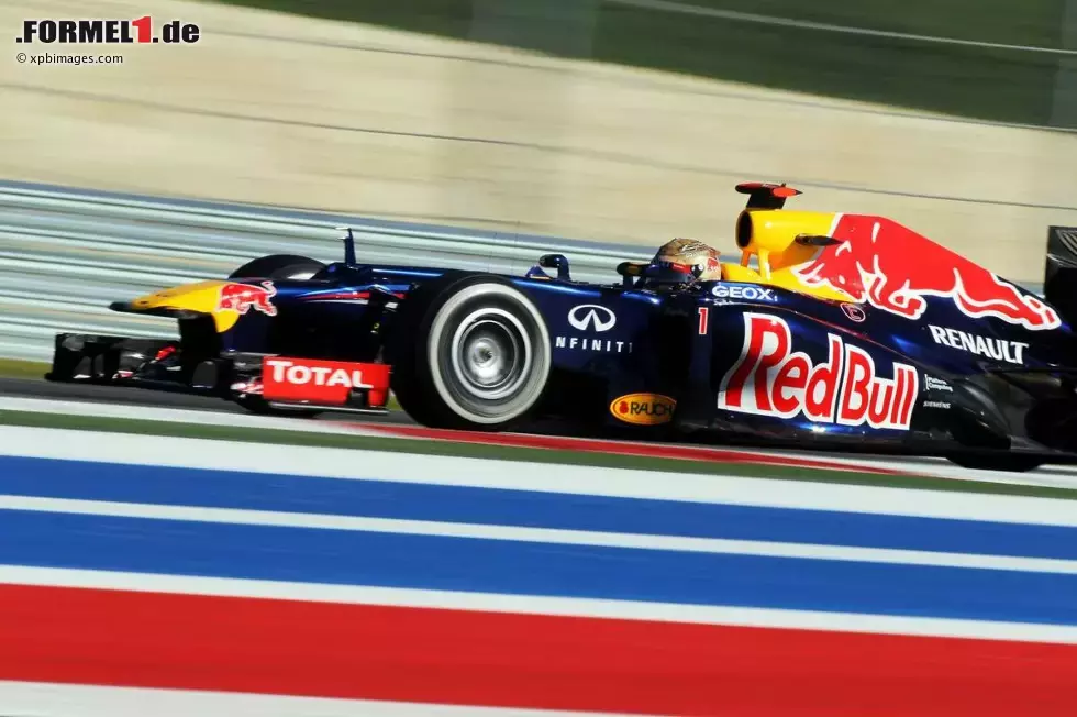 Foto zur News: Sebastian Vettel (Red Bull)