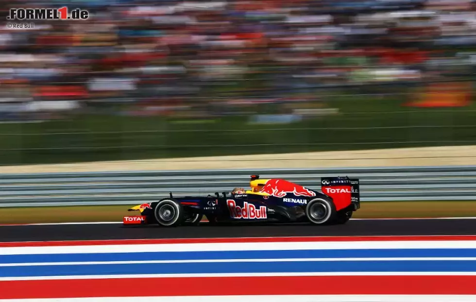 Foto zur News: Sebastian Vettel (Red Bull)