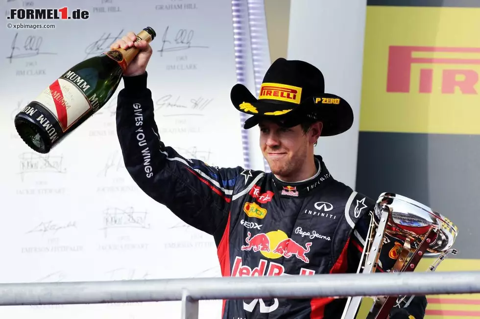 Foto zur News: Sebastian Vettel (Red Bull)