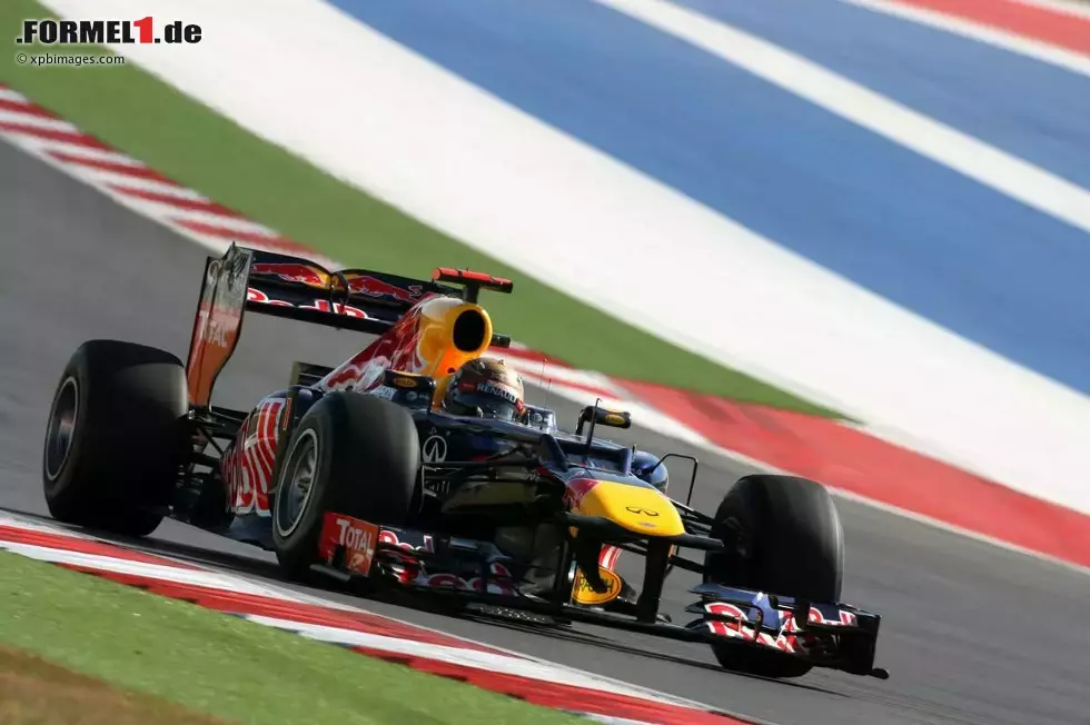 Foto zur News: Sebastian Vettel (Red Bull)