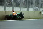 Foto zur News: Paul di Resta (Force India) sorgt mit seinem Unfall für ein Ende des Rennene hinter dem Safety-Car