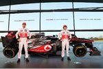 Foto zur News: Jenson Button (McLaren) und Sergio Perez (McLaren)