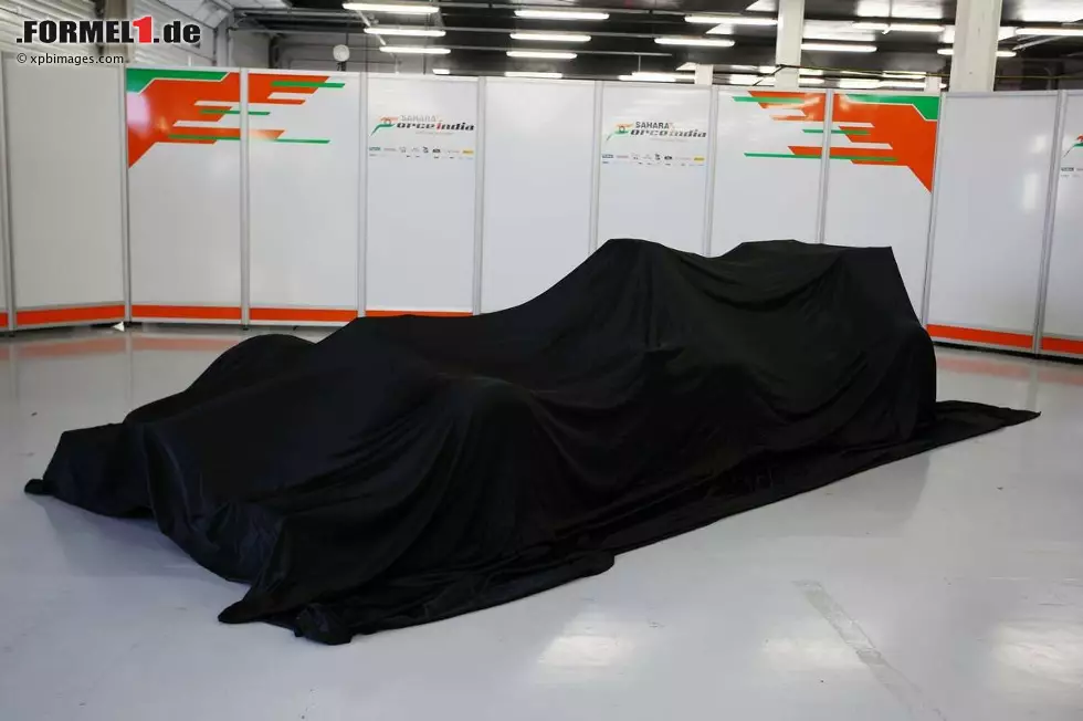 Foto zur News: Präsentation des Force-India-Mercedes VJM06