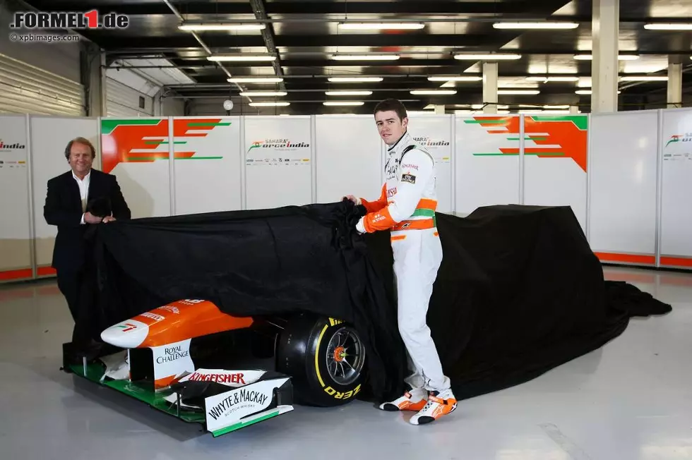 Foto zur News: Paul di Resta (Force India) bei der Präsentation des Force-India-Mercedes VJM06