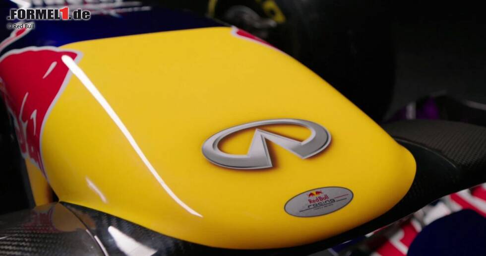 Foto zur News: Präsentation des Red-Bull-Renault RB9