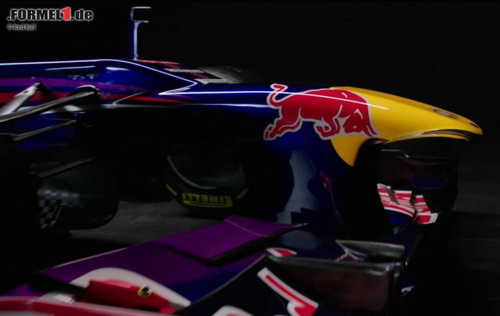 Foto zur News: Präsentation des Red-Bull-Renault RB9