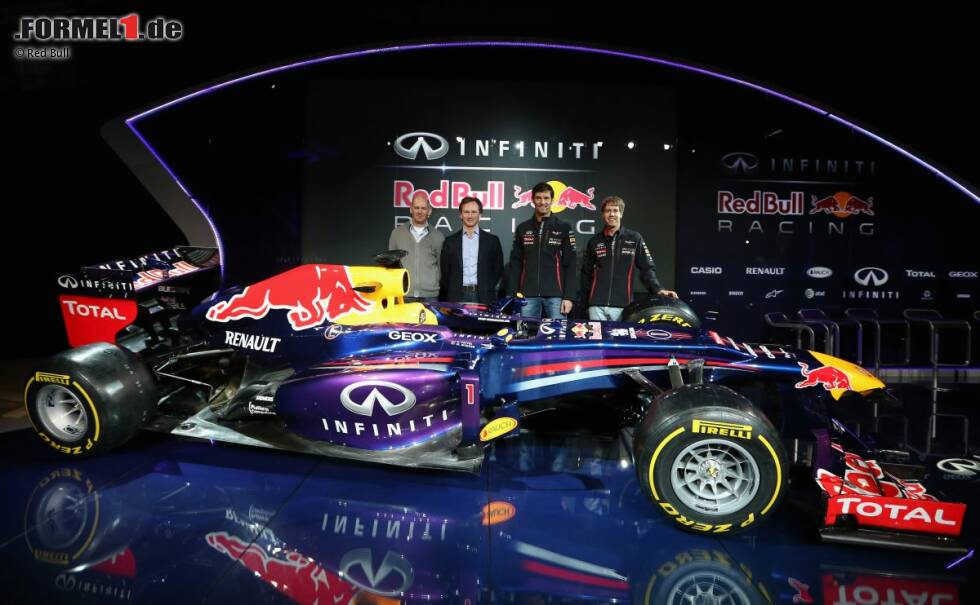 Foto zur News: Adrian Newey, Christian Horner, Mark Webber (Red Bull) und Sebastian Vettel (Red Bull)