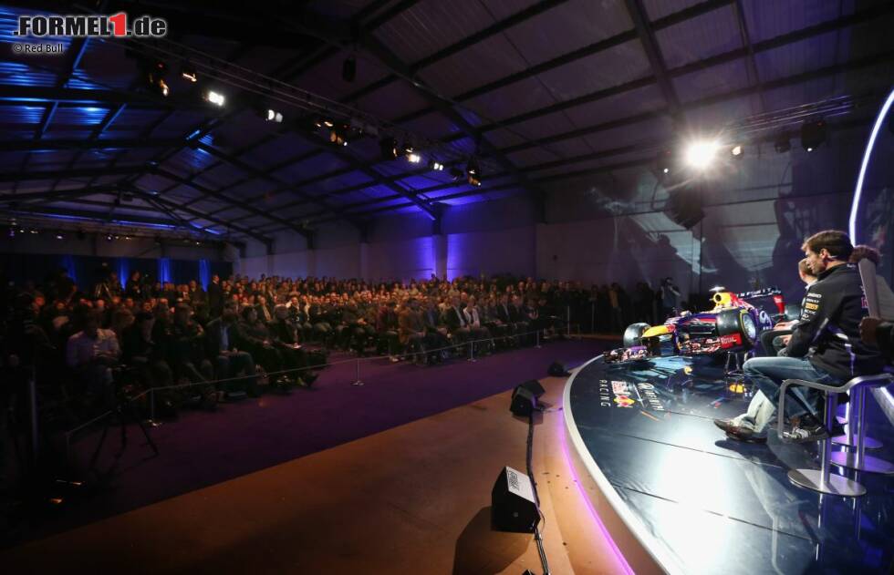 Foto zur News: Präsentation des Red-Bull-Renault RB9