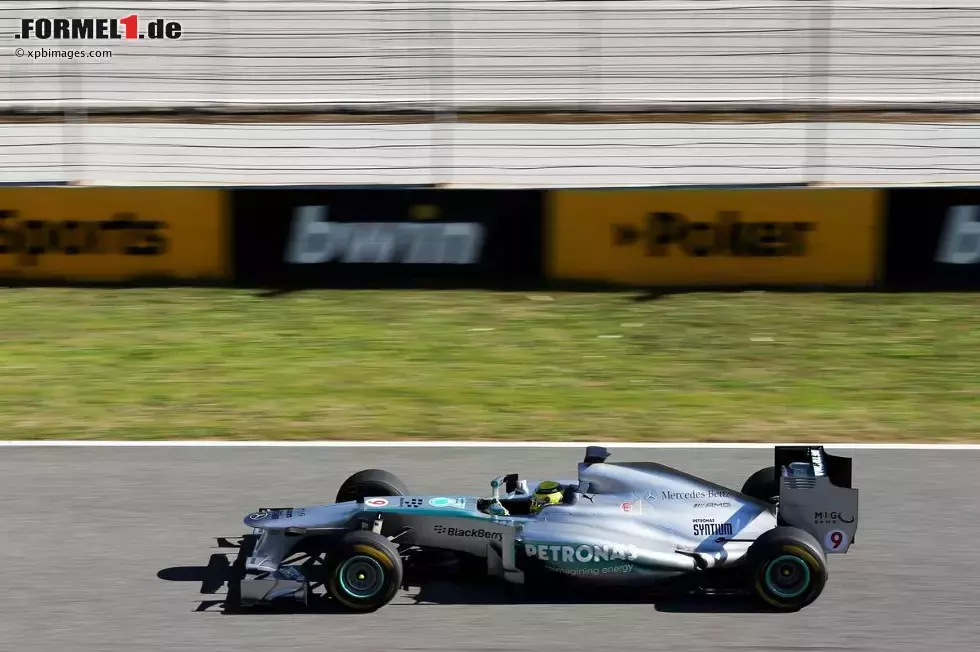 Foto zur News: Nico Rosberg (Mercedes) im neuen F1 W04