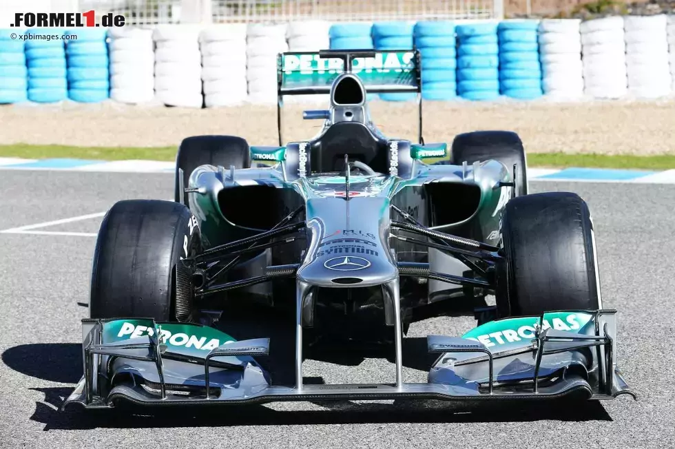 Foto zur News: Mercedes F1 W04