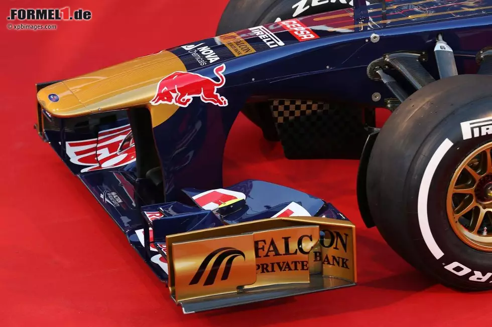 Foto zur News: Präsentation des Toro-Rosso-Ferrari STR8