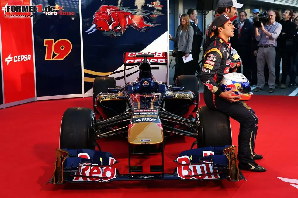 Foto zur News: Daniel Ricciardo (Toro Rosso) und Jean-Eric Vergne (Toro Rosso)