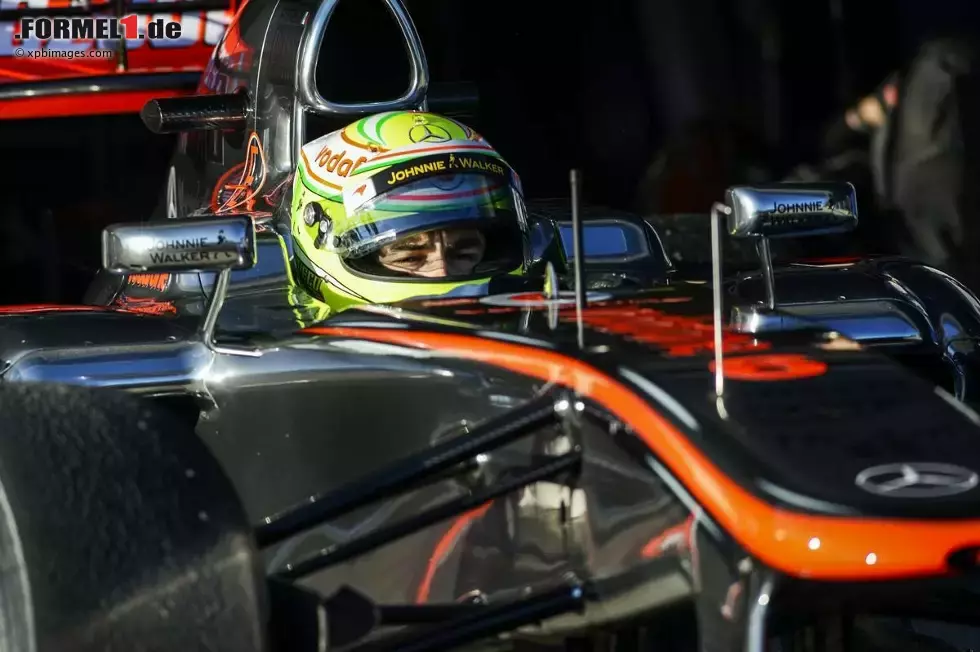 Foto zur News: Sergio Perez (McLaren)