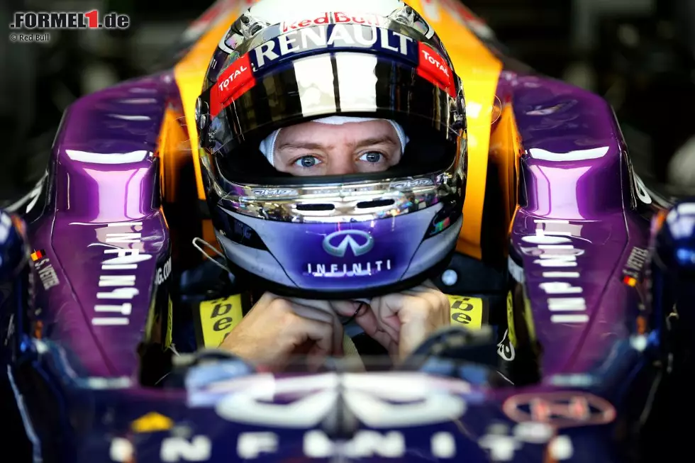 Foto zur News: Sebastian Vettel (Red Bull)