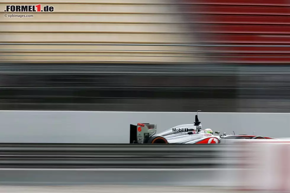 Foto zur News: Sergio Perez (McLaren)