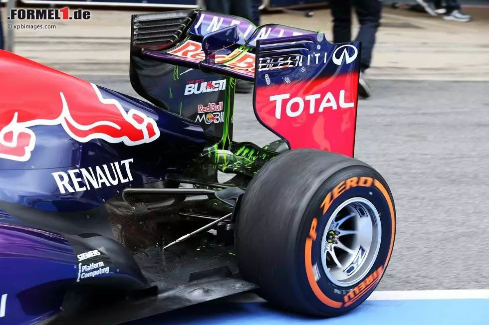 Foto zur News: Sebastian Vettel (Red Bull)