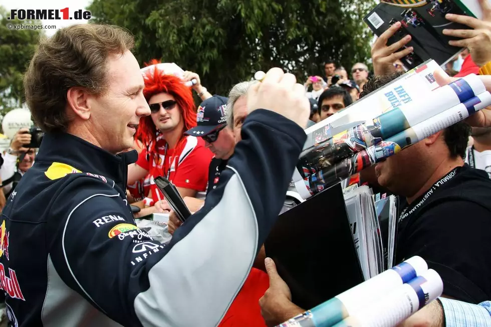 Foto zur News: Christian Horner, Red-Bull-Teamchef