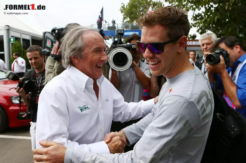 Foto zur News: Sebastian Vettel (Red Bull) und Jackie Stewart