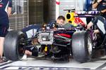 Foto zur News: Das Auto von Sebastian Vettel (Red Bull) vor dem Auftakttraining der Saison 2013