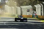 Foto zur News: Pastor Maldonado (Williams) auf der am Freitag noch staubigen Piste in Melbourne