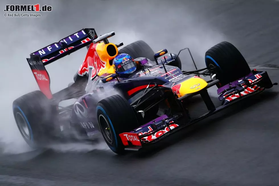 Foto zur News: Sebastian Vettel (Red Bull)