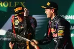 Foto zur News: Kimi Räikkönen (Lotus) und Sebastian Vettel (Red Bull)