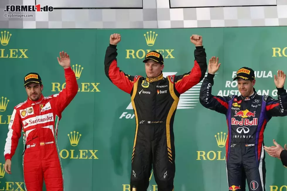 Foto zur News: Fernando Alonso (Ferrari), Kimi Räikkönen (Lotus) und Sebastian Vettel (Red Bull)