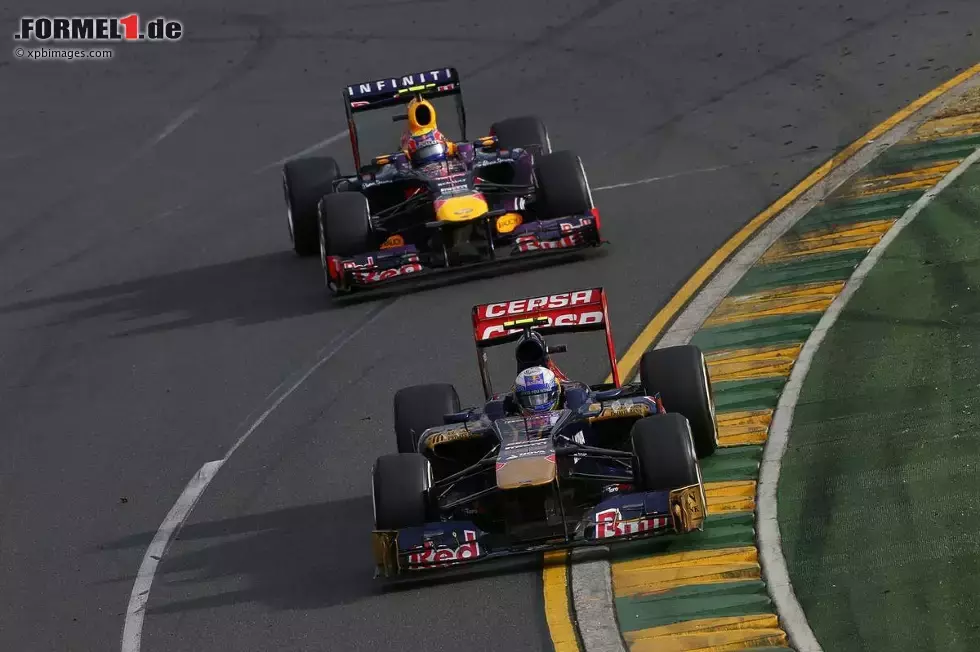 Foto zur News: Daniel Ricciardo (Toro Rosso) und Mark Webber (Red Bull)