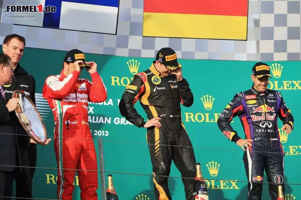 Foto zur News: Fernando Alonso (Ferrari), Sebastian Vettel (Red Bull) und Kimi Räikkönen (Lotus)