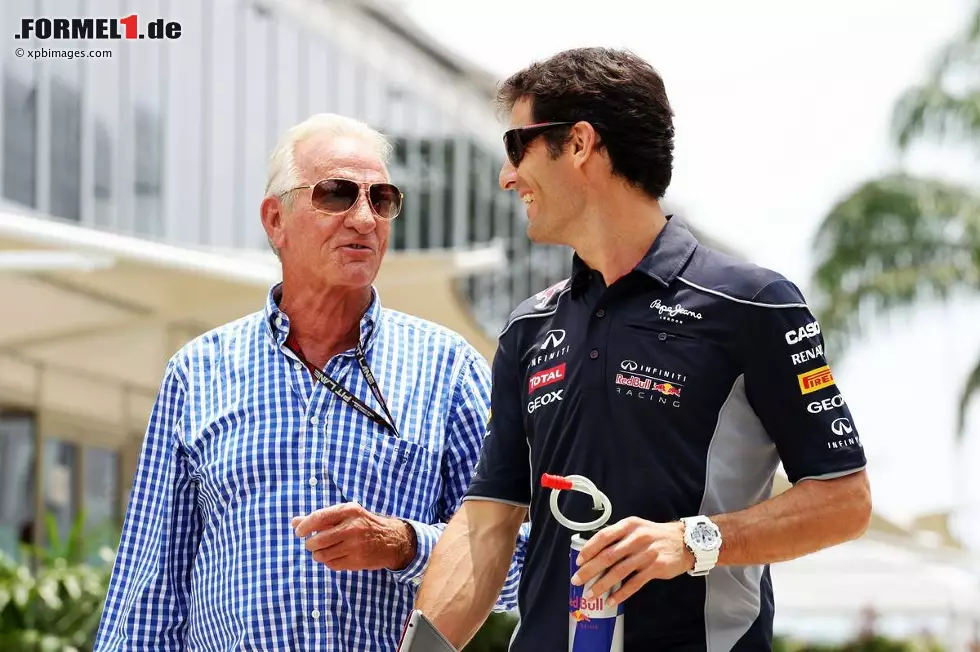 Foto zur News: John Button und Mark Webber (Red Bull)