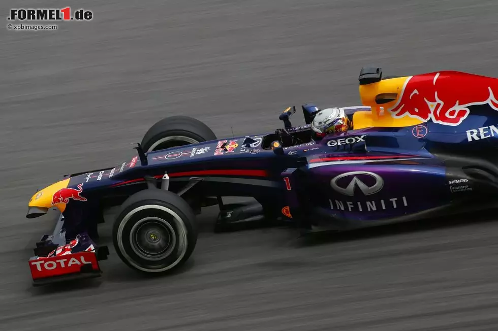 Foto zur News: Sebastian Vettel (Red Bull)