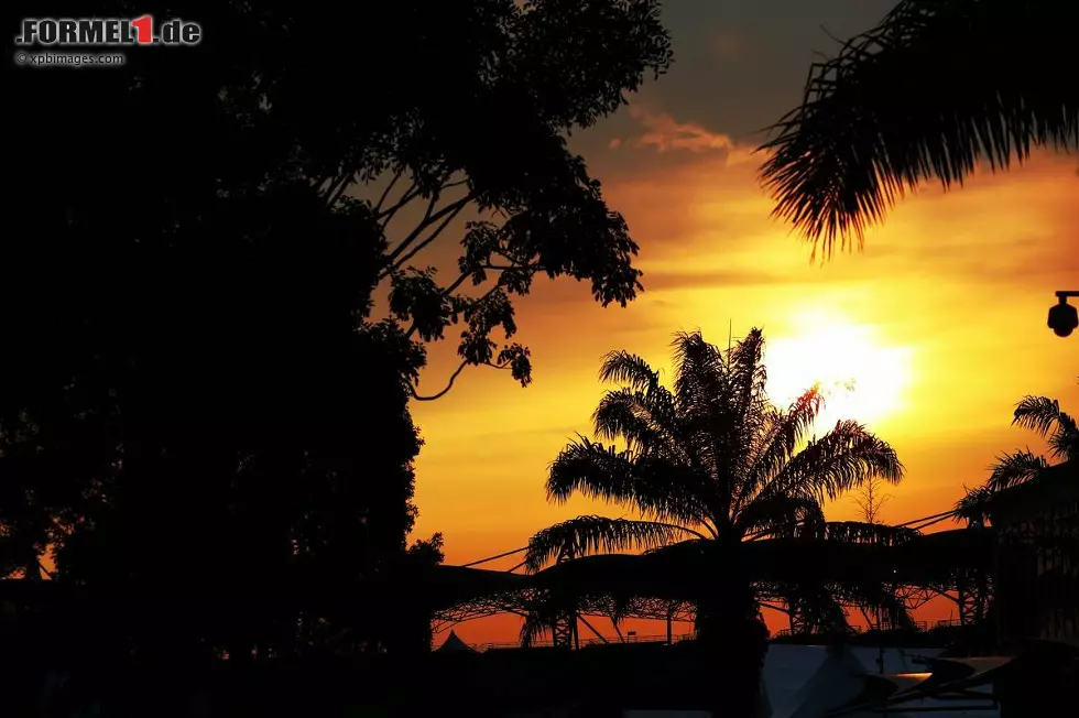 Foto zur News: Abendstimmung in Sepang