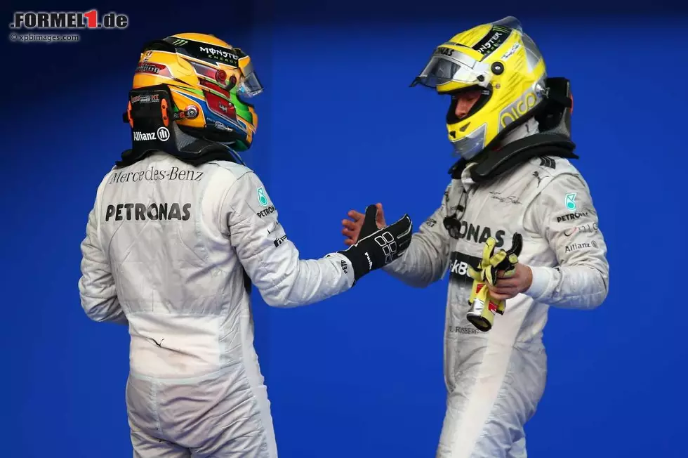 Foto zur News: Lewis Hamilton (Mercedes) und Nico Rosberg (Mercedes)