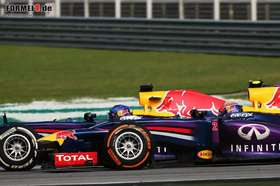 Foto zur News: Sebastian Vettel (Red Bull) und Mark Webber (Red Bull)