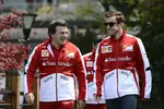 Foto zur News: Fabrizio Borra und Fernando Alonso (Ferrari)