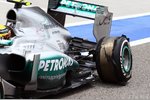 Gallerie: Lewis Hamilton (Mercedes) mit Aufhängungsscahden in der Box