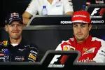 Foto zur News: Sebastian Vettel (Red Bull) und Fernando Alonso (Ferrari)