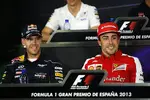 Foto zur News: Sebastian Vettel (Red Bull) und Fernando Alonso (Ferrari)