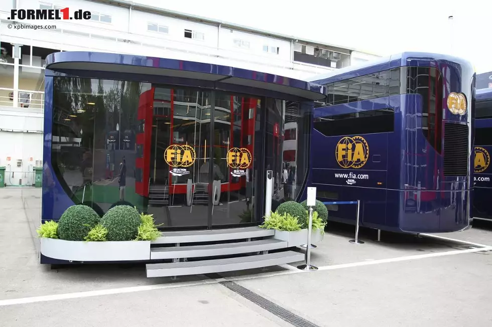 Foto zur News: Das Motorhome der FIA