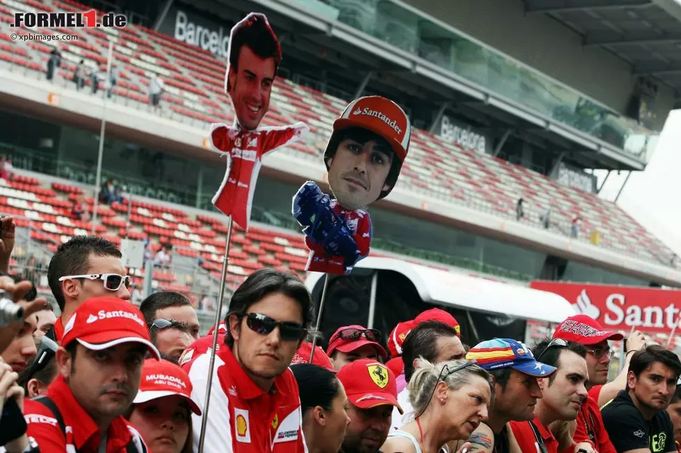 Foto zur News: Fans von Fernando Alonso