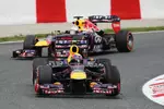 Foto zur News: Mark Webber (Red Bull) und Sebastian Vettel (Red Bull)