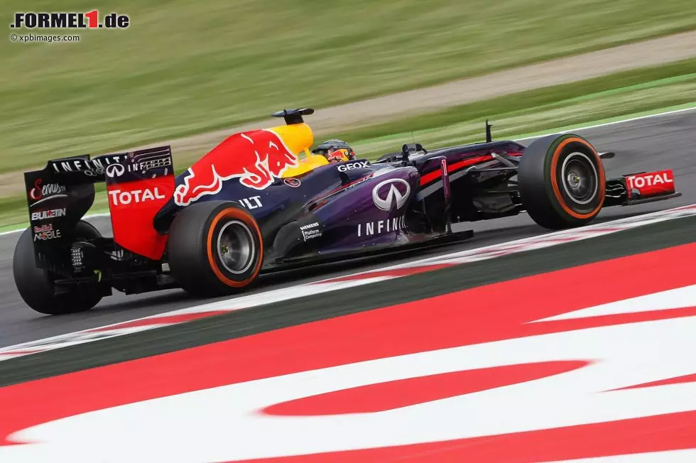 Foto zur News: Sebastian Vettel (Red Bull)