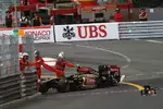 Foto zur News: Romain Grosjean (Lotus) crashte am Samstagmorgen erneut