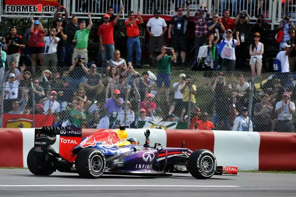 Foto zur News: Sebastian Vettel (Red Bull)