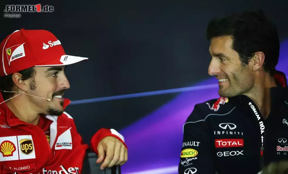 Foto zur News: Fernando Alonso (Ferrari) und Mark Webber (Red Bull)