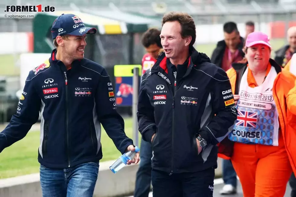 Foto zur News: Sebastian Vettel (Red Bull) und Christian Horner