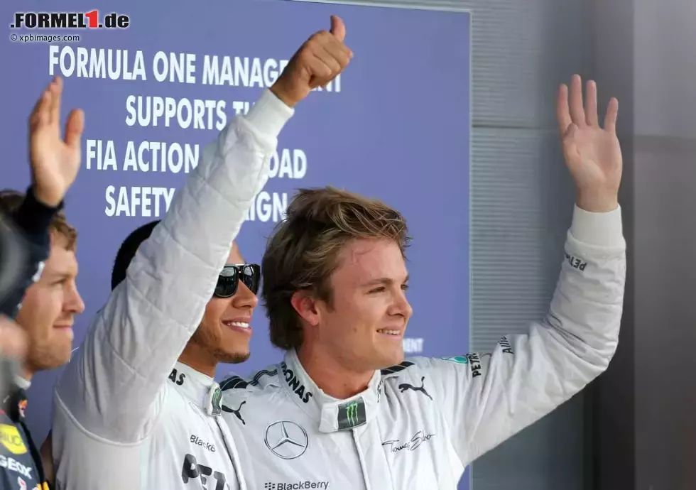 Foto zur News: Lewis Hamilton (Mercedes) und Nico Rosberg (Mercedes)