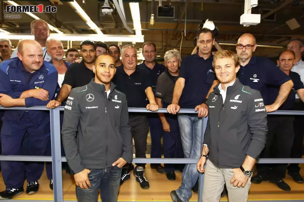 Foto zur News: Lewis Hamilton und Nico Rosberg (Mercedes)