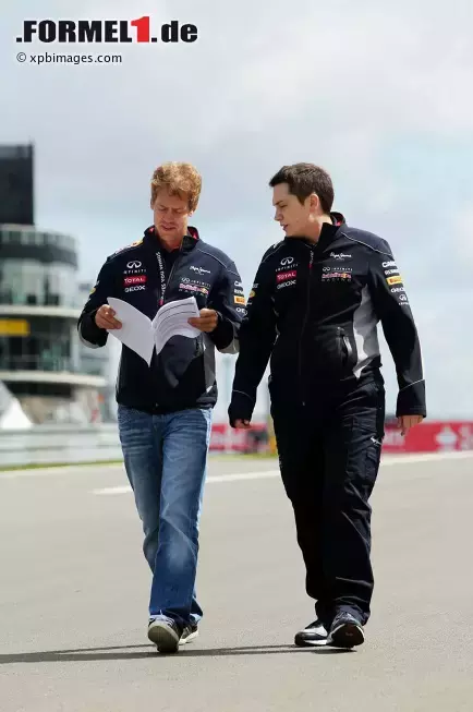 Foto zur News: Sebastian Vettel (Red Bull)